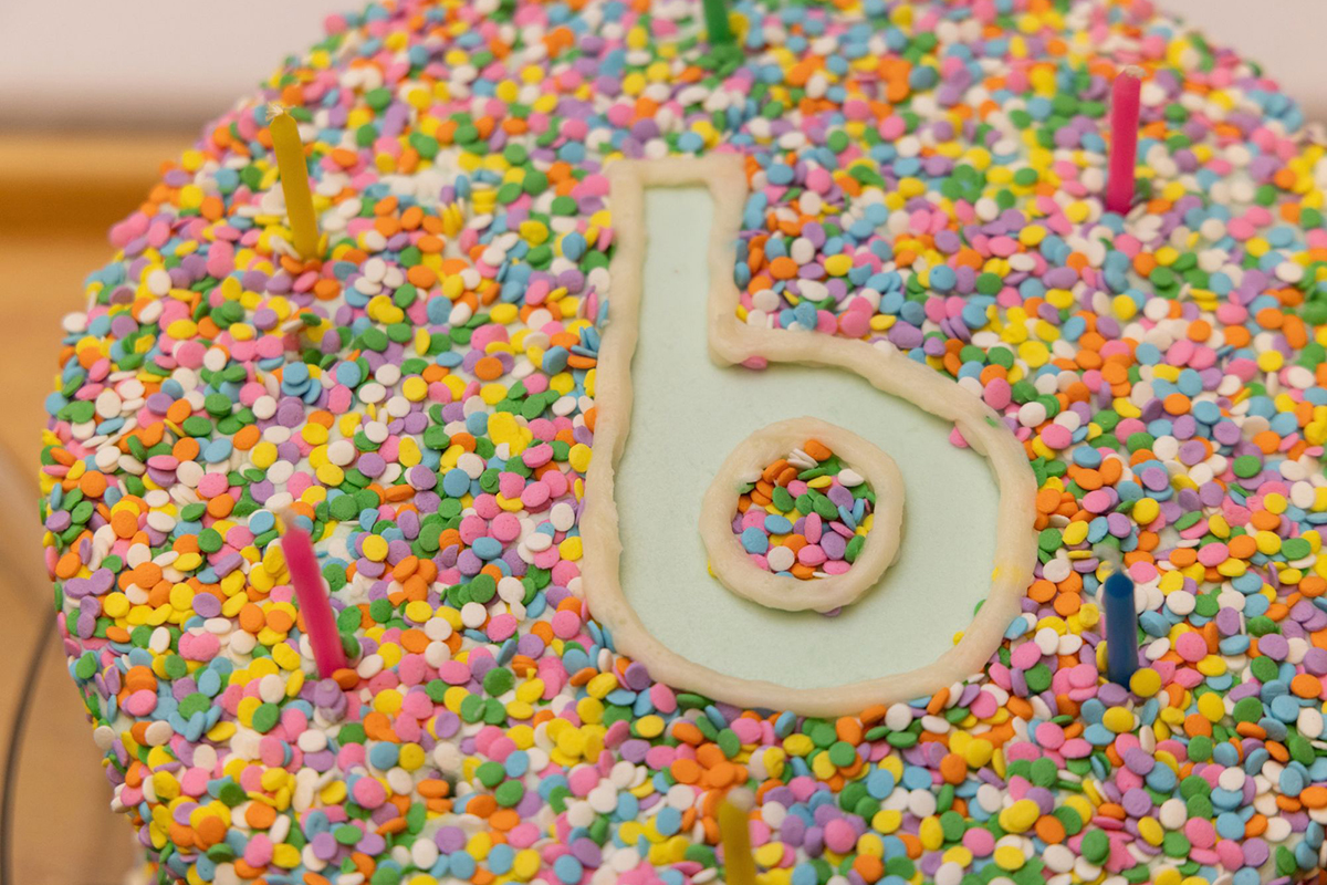 Make it Home 6th anniversary cake, Photos by Sean T. Smith