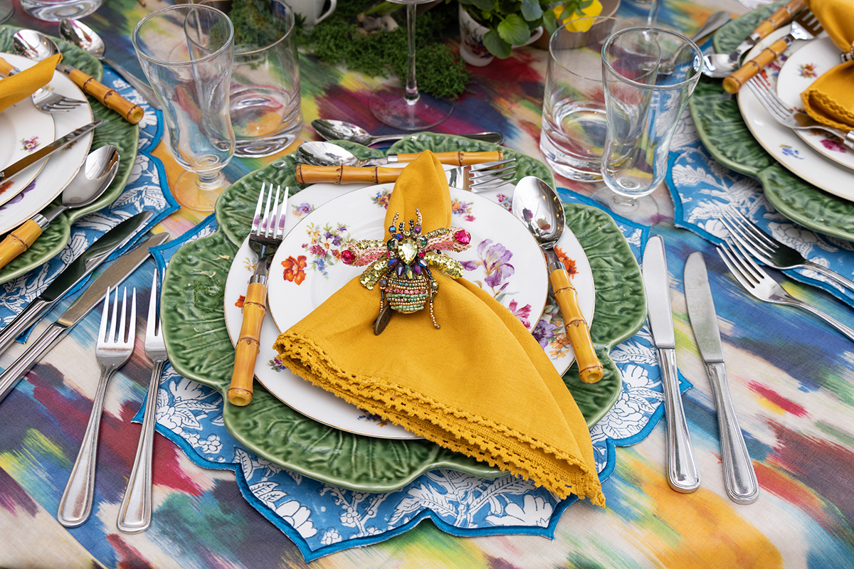 Tablescape by Jennifer Wundrow Interior Design, Photos by Sean T. Smith