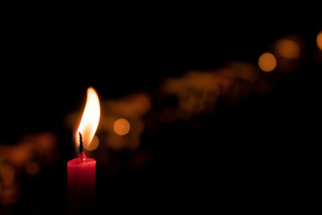 Candle Andres F Uran