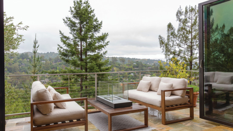 The ultimate spot for sipping coffee, wine or staring into space.