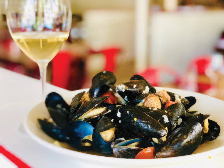 Mussels in the style of Marseilles to celebrate Bastille Day