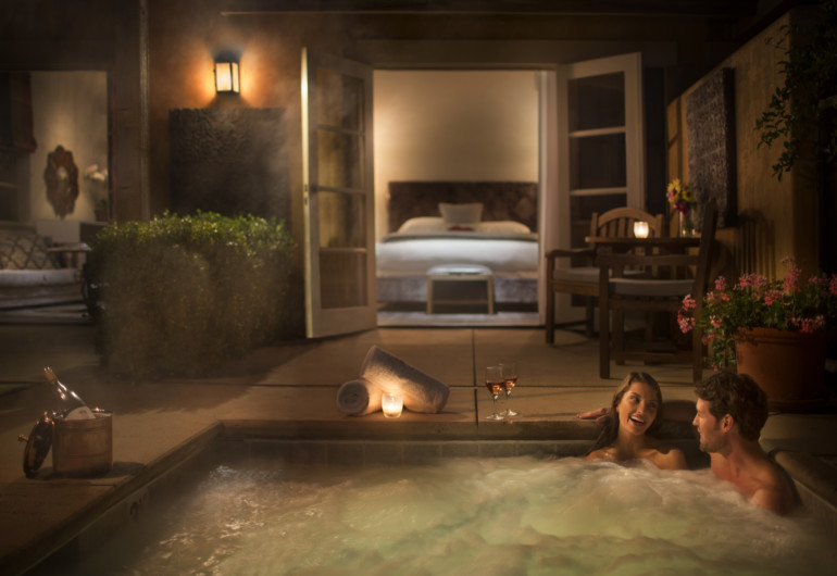 carmel valley spa, couple in hot tub