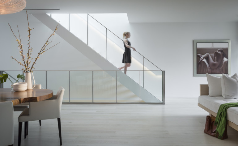 Bayon home designing, glass staircase