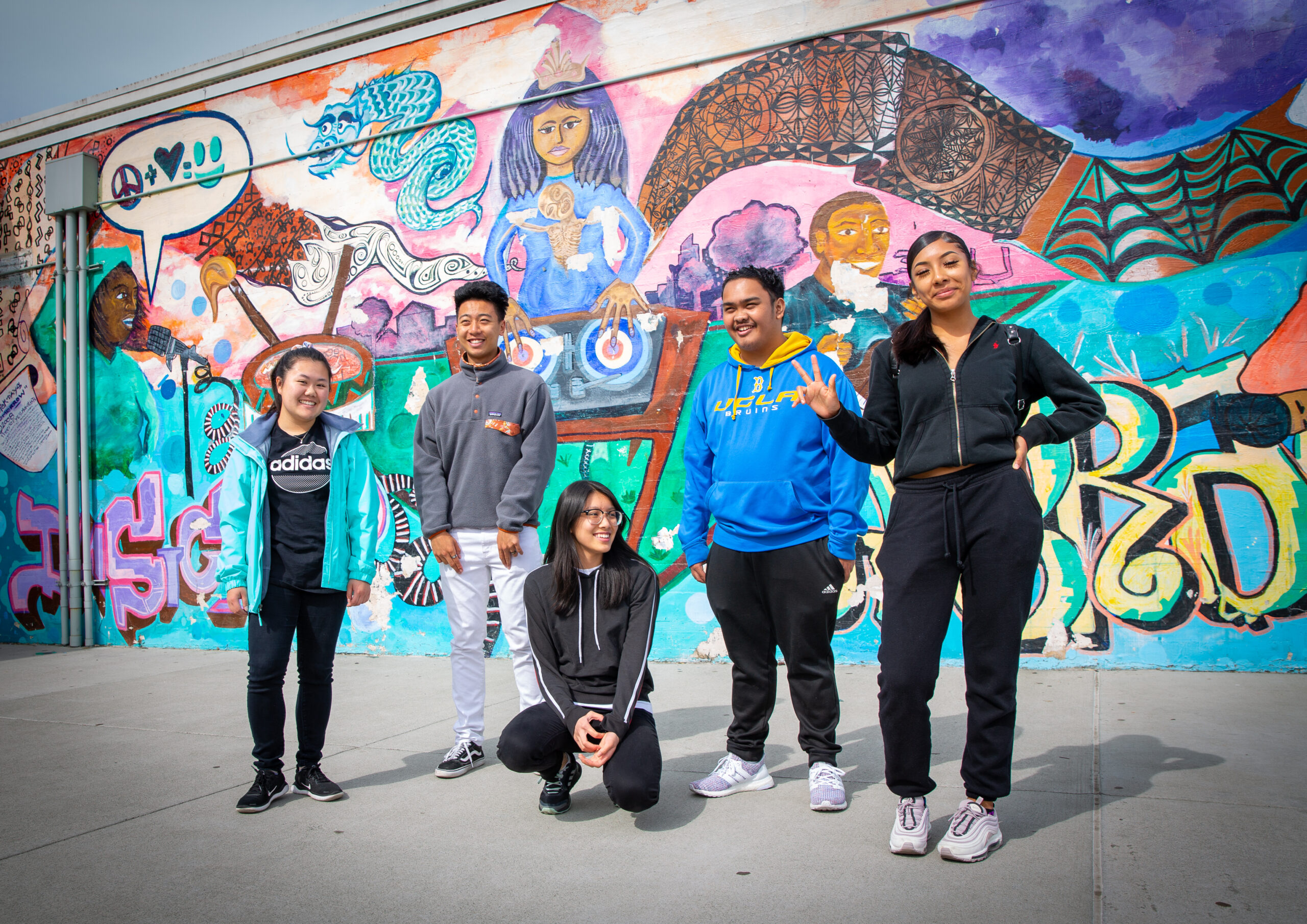 10 000 Degrees Raises One Million Dollars Towards Fulfilling Dreams Of Achieving College Diplomas For Its 40th Anniversary Marin Magazine