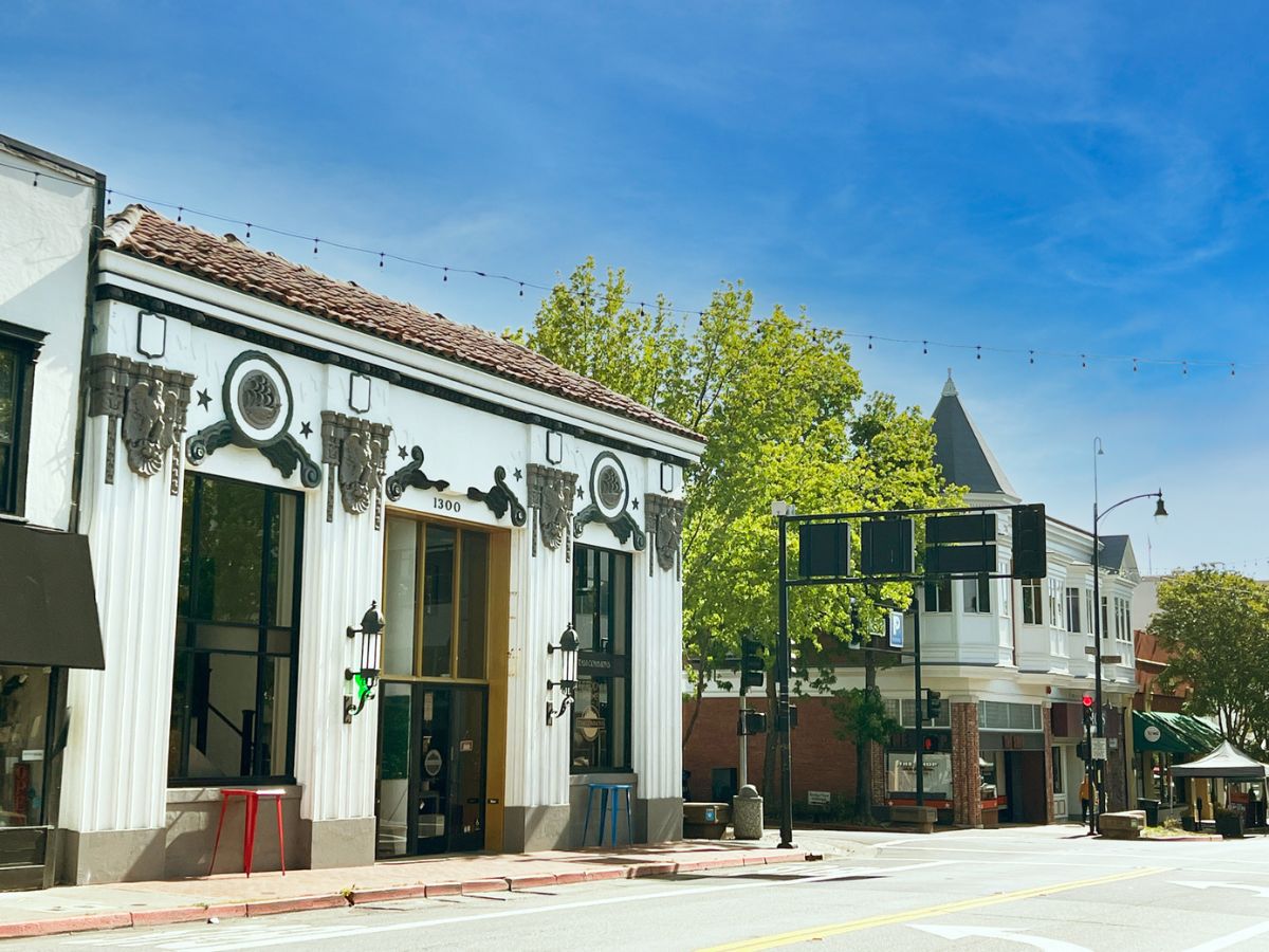 historic building on fourth street