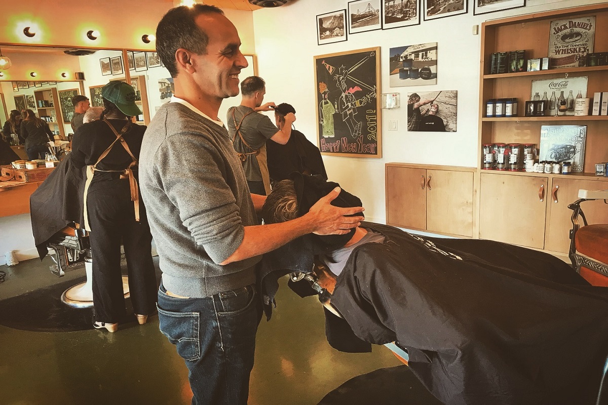 Top 5 Barbershops Open Late in San Francisco