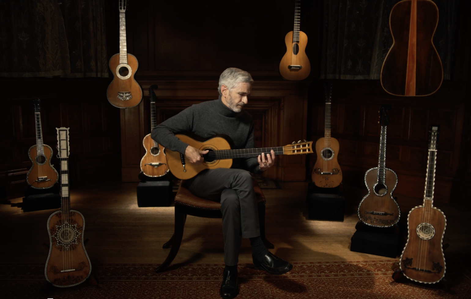 Jeff Wells, guitar collector, Jeff performing at the Falkirk