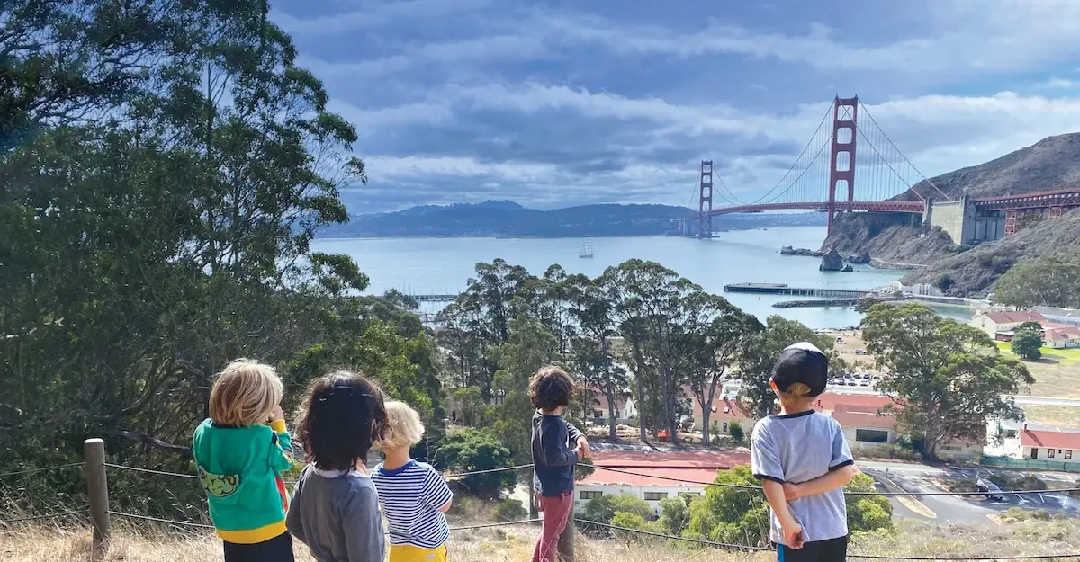 Kids look at Golden Gate Bridge during Bay Area Discovery Museum summer camp