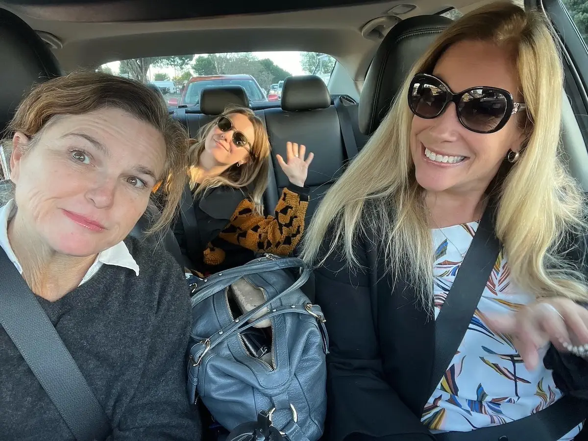 Mimi, Nikki and Kasia on the road