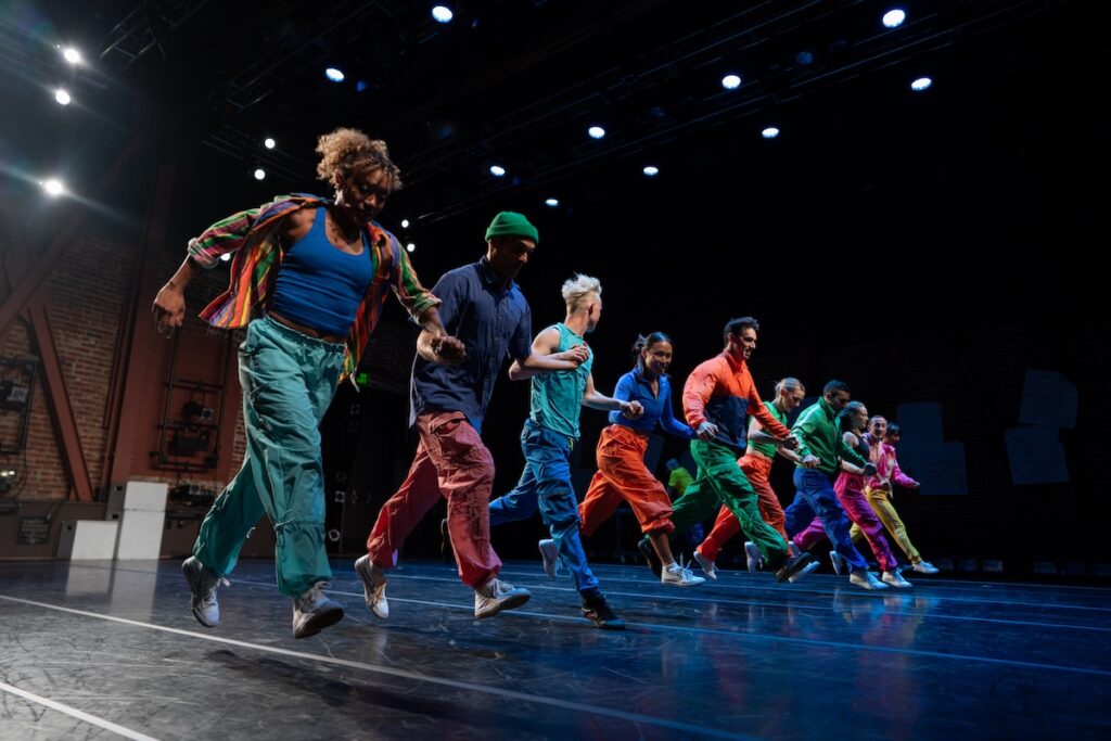 ODC/Dance performers on stage dancing Steps by Catherine Galasso