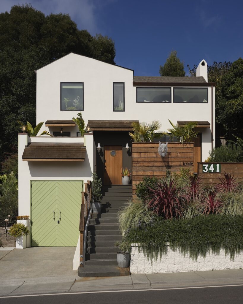 Kress Jack Home, Exterior