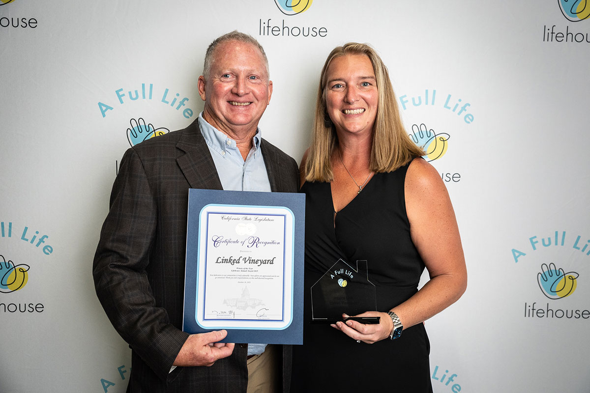 Drew Johnson, Jessica Link (Linked Vineyards)