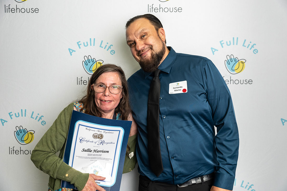 Sallie Harrison (Supported by Lifehouse), Fernando Macias (Assistant Manager)