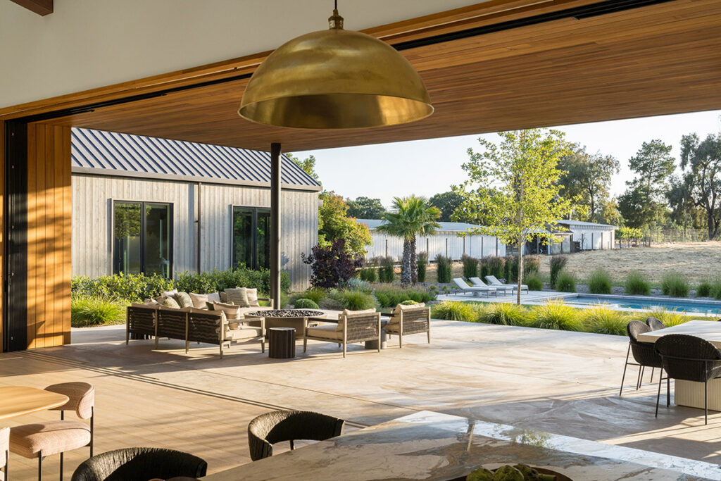 Sonoma Escape: A Modern Farmhouse Retreat in Wine Country