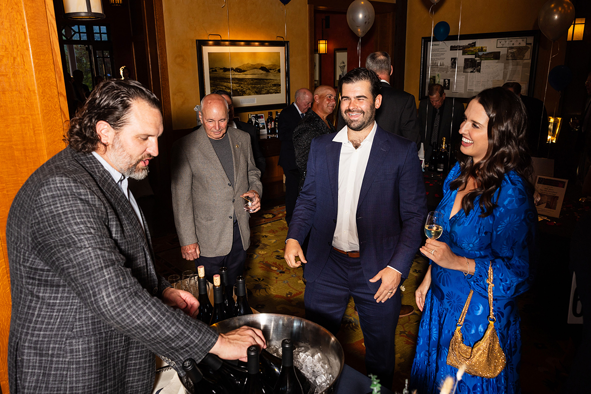 Croix Estates Wine Pouring - credit Natalie Schrik of Drew Altizer Photography