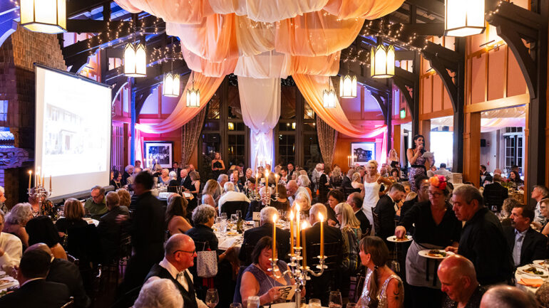 Dining Atmosphere - credit Natalie Schrik of Drew Altizer Photography