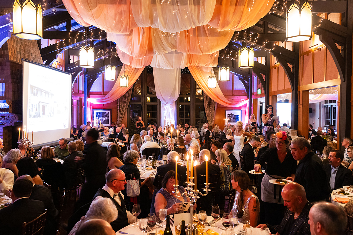 Dining Atmosphere - credit Natalie Schrik of Drew Altizer Photography