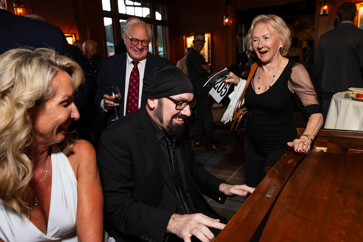 Eric Levy on Piano - credit Natalie Schrik of Drew Altizer Photography